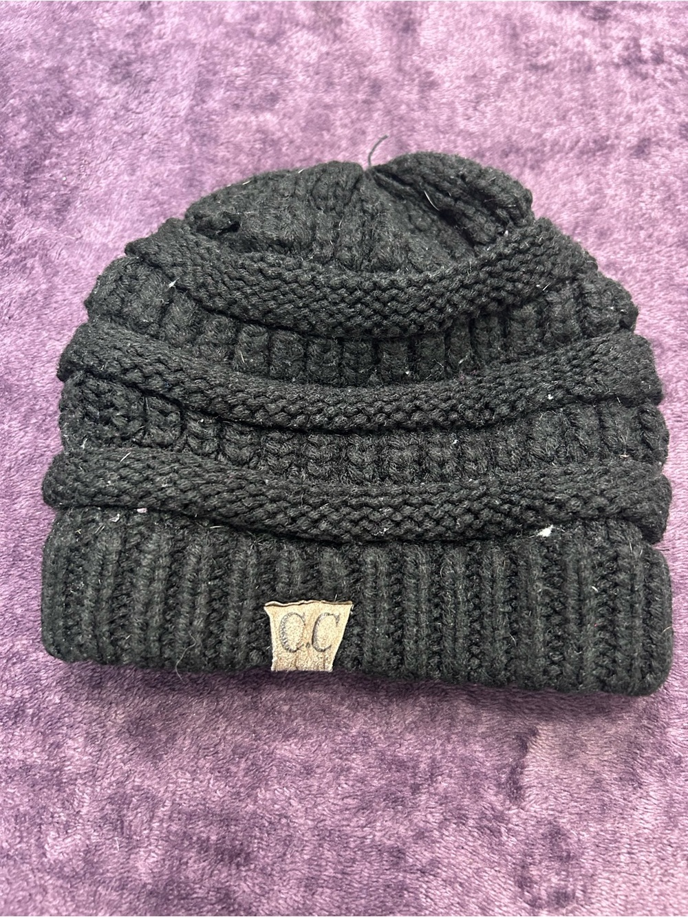 CHANEL Black Knit Cable Beanie for Kids - Picture 3 of 4